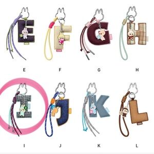 POP MART LABUBU PIN FOR LOVE LETTER PENDANT - “I”
